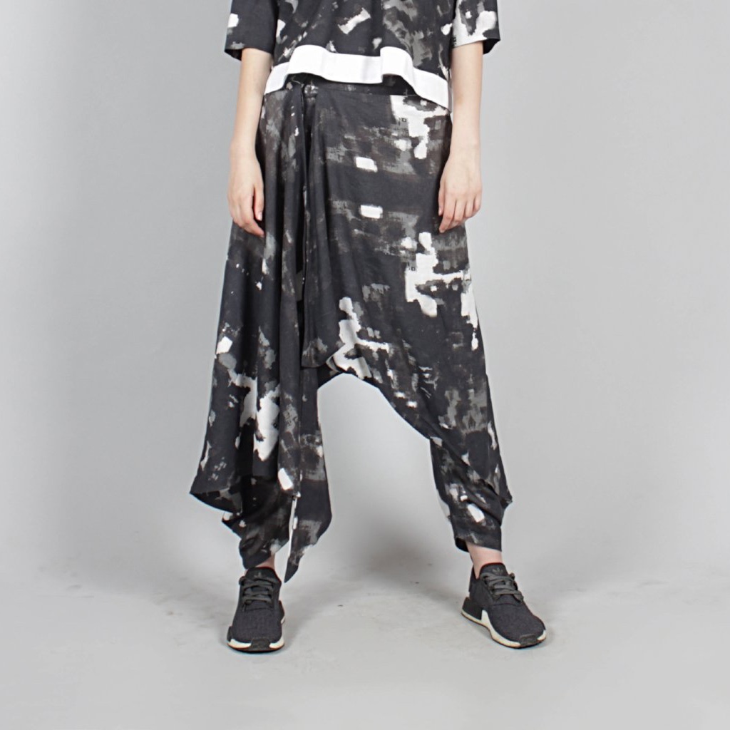 Antar Agni Draped Pants